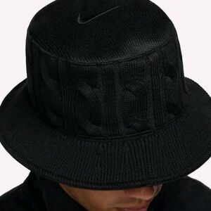 Nike Life Apex Reversible Knit Bucket Hat Black Adult Unisex size S